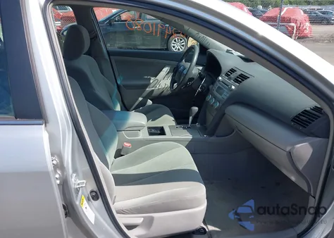 2007 Toyota Camry Ce/Le/Xle/Se z USA, uszkodzony, nr VIN 4T1BE46K27U156078